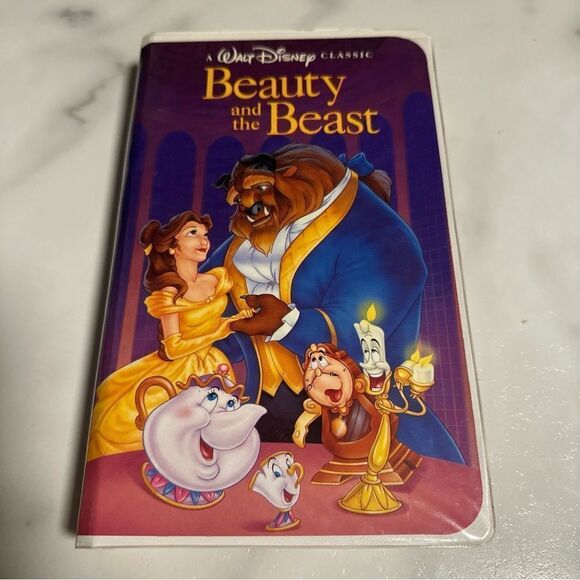Beauty and the Beast (VHS 1992) -Walt Disney's Black Diamond Classic Video Movie - Picture 1 of 4